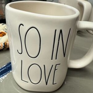 Rae Dunn so in love mug